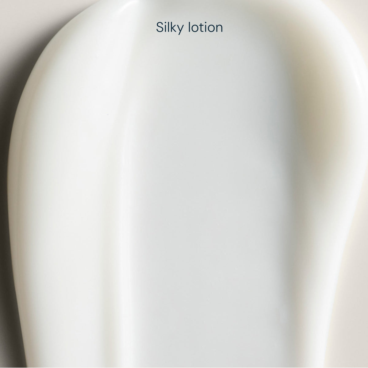 Revitalise-Me Hand & Body Lotion - detail 2